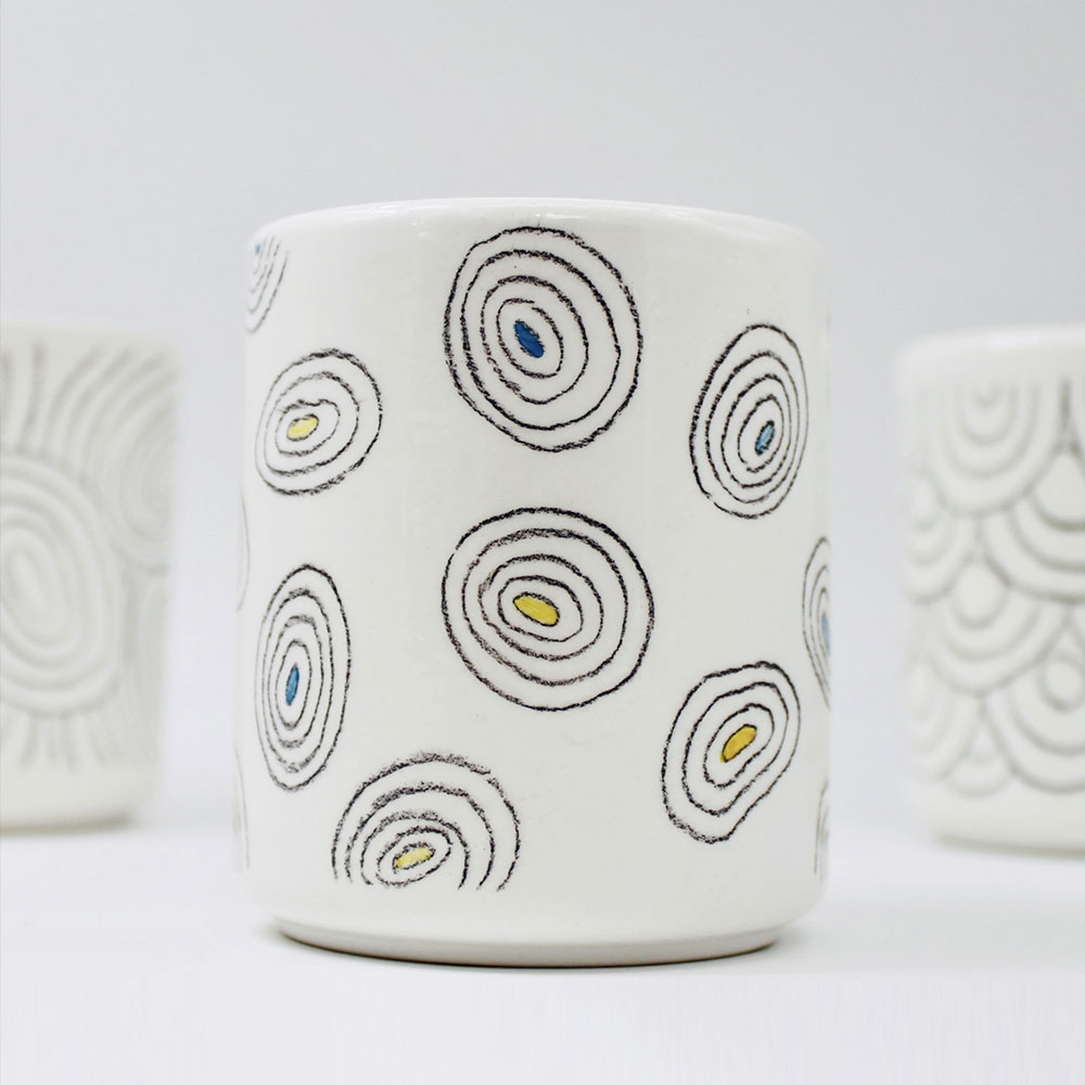 Corso di Decorazione Ceramica: Matite & Riserva | Elisa Torrini Ceramiche Milano